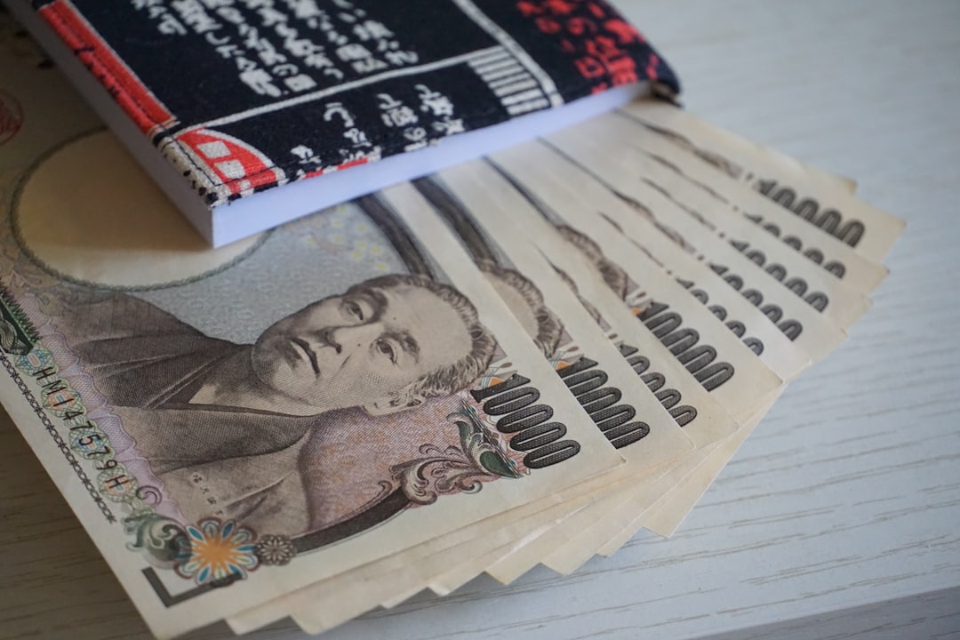 【初心者向け】固定費って何？見直すだけで家計がラクになる3つの節約ポイント！
